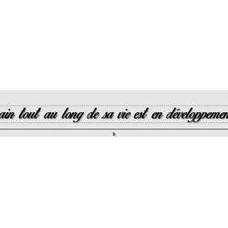 Découpe de lettres : "Tout...