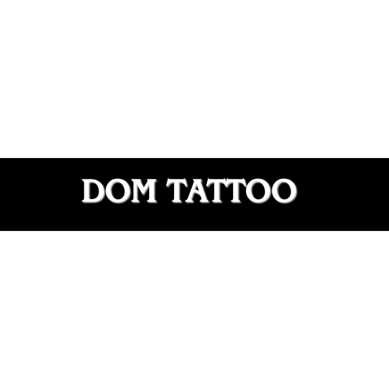 Découpe de lettres : "DOM TATTOO "