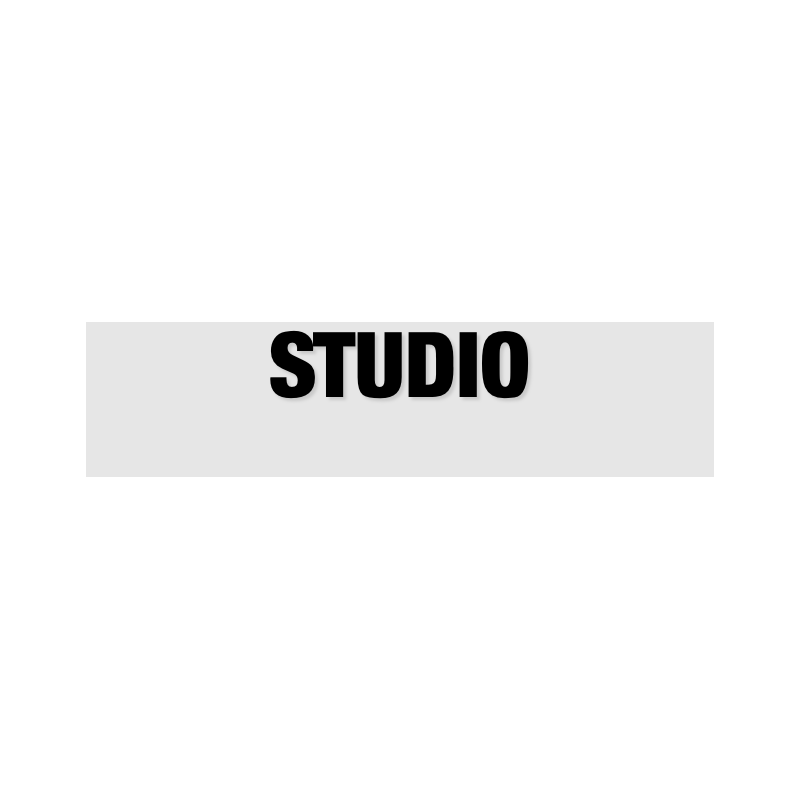 Découpe de lettres : "STUDIO"