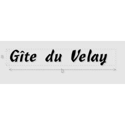 Découpe de lettres : "Gîte...