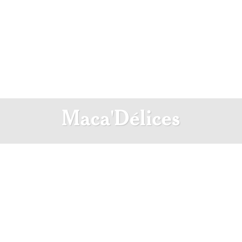 Découpe de lettres : "Maca'Délices"